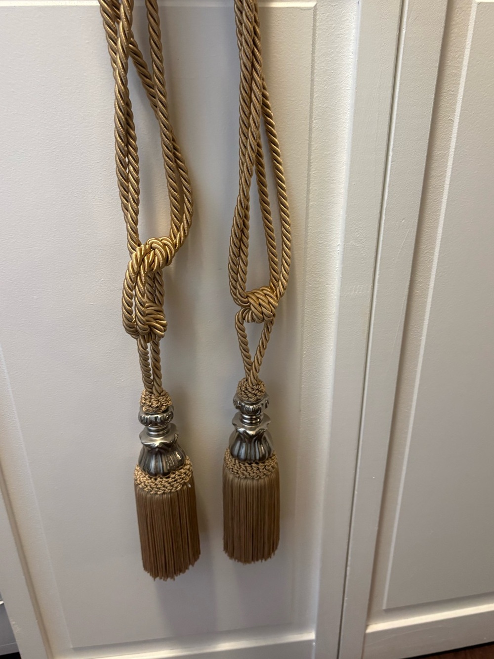 2 Vintage Decorative Gold Curtain Tiebacks with Tassels